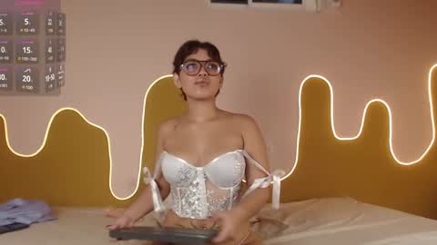 Snapshot of odeth_ chatting on 02/07/25, 02:40 odeth_ online show from 02/07/25, 02:40