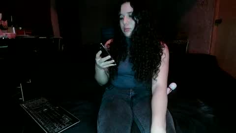 Snapshot of odeth_fuegoz chatting on 01/06/25, 04:47 odeth online show from 01/06/25, 04:47