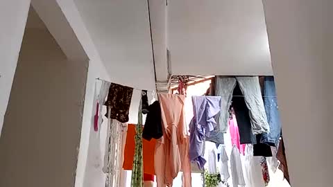 Val online show from 09/08/25, 09:03