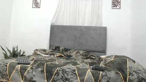 Val online show from 09/30/25, 09:53