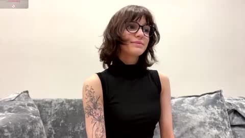 Thea online show from 02/02/26, 04:11