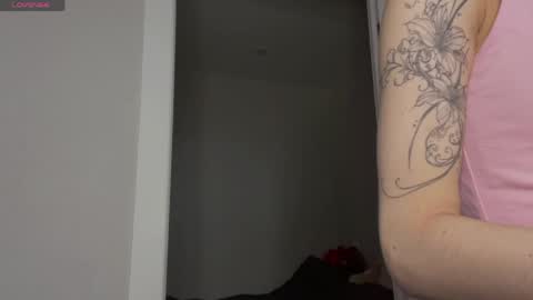 Thea online show from 04/06/26, 04:21