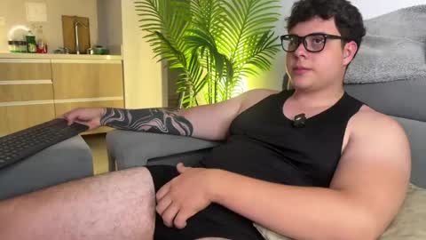 Snapshot of odin_blake chatting on 04/05/26, 02:20 ODIN online show from 04/05/26, 02:20