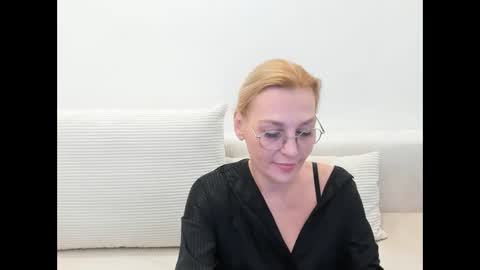 oeigesmik online show from 04/07/26, 09:54