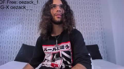 Snapshot of oezack__ chatting on 02/01/25, 06:29 Zack online show from 02/01/25, 06:29