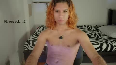 Snapshot of oezack__ chatting on 04/11/26, 06:18 Zack online show from 04/11/26, 06:18