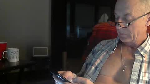 Officer online show from 12/15/24, 11:53