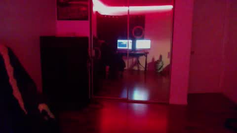 Money online show from 12/14/25, 08:52