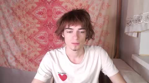 Snapshot of og_mister_penis chatting on 10/31/25, 04:57 Felix online show from 10/31/25, 04:57