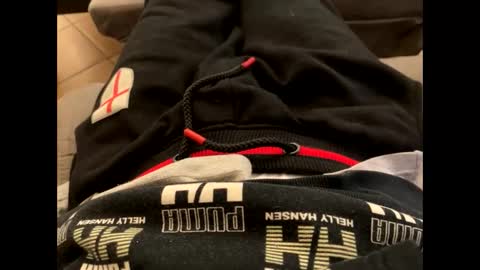 oggs48 online show from 10/31/25, 09:49