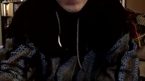 Snapshot of oggs48 chatting on 12/20/25, 01:29 oggs48 online show from 12/20/25, 01:29