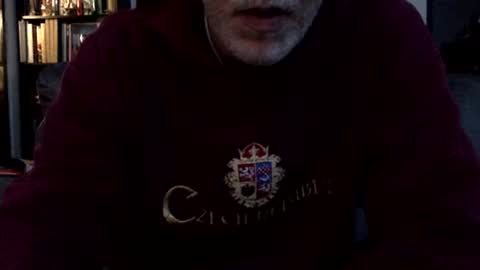 Snapshot of oggs48 chatting on 01/10/26, 12:01 oggs48 online show from 01/10/26, 12:01