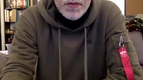 Snapshot of oggs48 chatting on 03/15/26, 04:35 oggs48 online show from 03/15/26, 04:35