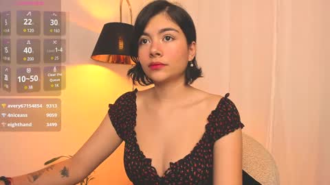  Holly  online show from 12/08/24, 03:21