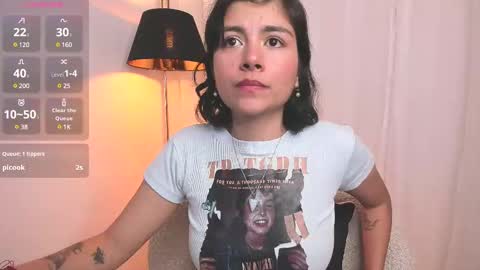  Holly  online show from 02/12/25, 02:14