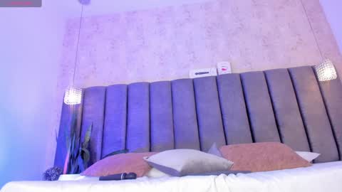 Holly online show from 02/01/25, 07:55