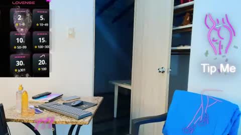 Snapshot of oh_tique chatting on 06/19/26, 01:21 LU online show from 06/19/26, 01:21