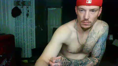 Snapshot of oh_you_know69 chatting on 11/29/25, 12:08 who dares toss me some tips lets have fun online show from 11/29/25, 12:08