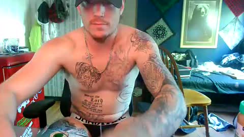 Snapshot of oh_you_know69 chatting on 04/26/26, 10:51 who dares toss me some tips lets have fun online show from 04/26/26, 10:51