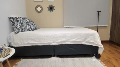 Snapshot of ohanna_ chatting on 12/22/24, 11:31 ohanna_ online show from 12/22/24, 11:31