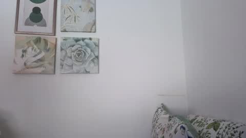 Snapshot of ohanna_ chatting on 04/22/26, 03:24 ohanna_ online show from 04/22/26, 03:24