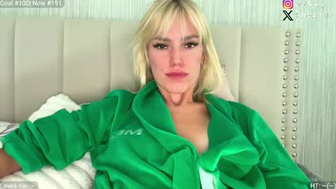 Snapshot of ohbabykelly chatting on 04/14/26, 10:49 Kelly online show from 04/14/26, 10:49