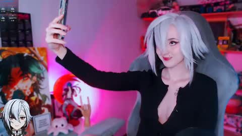 Clementine  Clem  online show from 02/05/25, 09:36