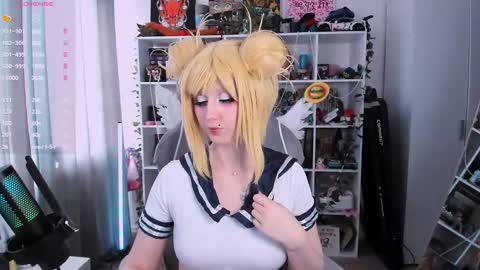 Clementine  Clem  online show from 02/25/26, 10:03