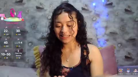 Nina online show from 09/30/25, 10:59