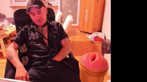 Snapshot of ohihoe92 chatting on 01/31/26, 08:40 Chris online show from 01/31/26, 08:40