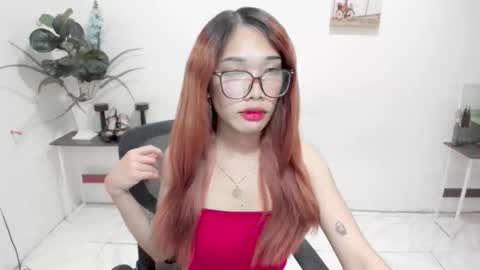 ohmyalessandraxcx online show from 04/12/26, 12:43