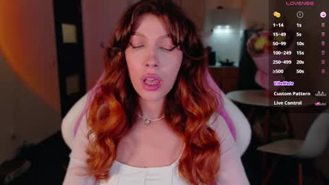 Snapshot of ohmymiami_ chatting on 03/12/26, 05:41 Light online show from 03/12/26, 05:41