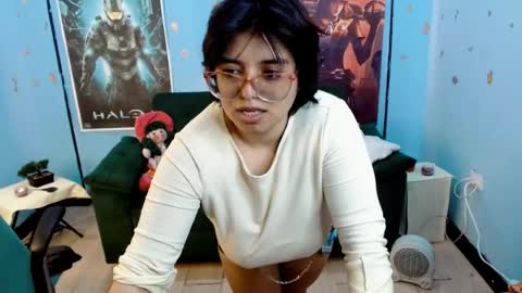 Snapshot of ohmysqueak chatting on 05/09/26, 02:11 ohmysqueak online show from 05/09/26, 02:11