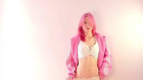 Snapshot of ohpeliadark chatting on 04/18/26, 10:41 Emi and Ohpi online show from 04/18/26, 10:41