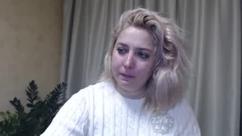 Snapshot of ohsweetiren chatting on 02/07/25, 07:07 Iren online show from 02/07/25, 07:07