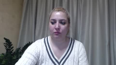 Snapshot of ohsweetiren chatting on 03/09/25, 09:57 Iren online show from 03/09/25, 09:57