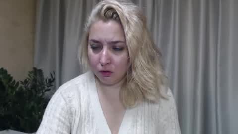 Snapshot of ohsweetiren chatting on 10/02/25, 06:31 Iren online show from 10/02/25, 06:31