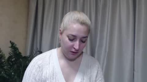 Iren online show from 10/31/25, 07:09