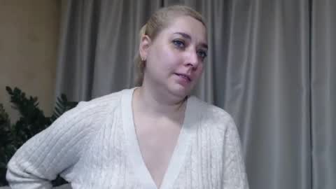 Iren online show from 12/04/25, 07:17