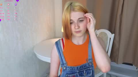 Snapshot of ohyumiyes chatting on 12/26/24, 07:16 Yumi online show from 12/26/24, 07:16