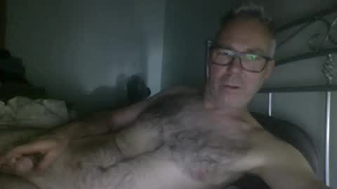 Snapshot of oiledcouple1 chatting on 09/26/25, 02:43 oiledcouple1 online show from 09/26/25, 02:43