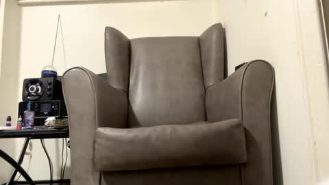 Snapshot of oiljames167 chatting on 02/01/26, 12:42 oiljames167 online show from 02/01/26, 12:42