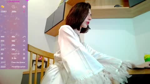 Snapshot of oirun_ chatting on 01/15/25, 01:52 Taiyu Yoshiwara online show from 01/15/25, 01:52