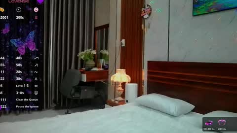 Snapshot of oirun_ chatting on 02/14/25, 02:18 Taiyu Yoshiwara online show from 02/14/25, 02:18