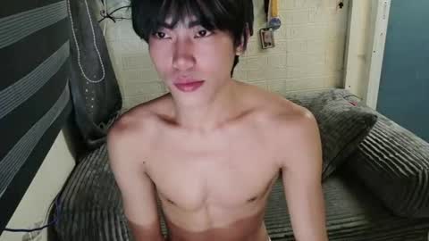 Snapshot of oishii_ii chatting on 06/29/26, 04:40 oishii online show from 06/29/26, 04:40