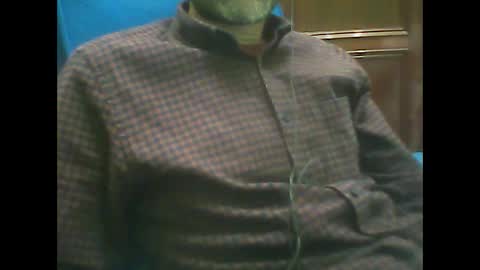 Snapshot of ojosverdess30 chatting on 12/30/24, 03:35 ojosverdess30 online show from 12/30/24, 03:35