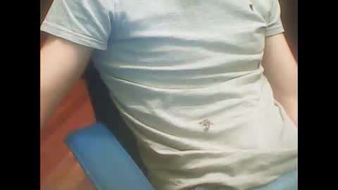 Snapshot of ojosverdess30 chatting on 12/15/25, 09:19 ojosverdess30 online show from 12/15/25, 09:19