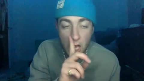 W online show from 02/05/26, 12:37