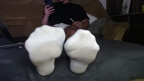 Snapshot of okayletschill chatting on 02/16/25, 10:54 okayletschill online show from 02/16/25, 10:54