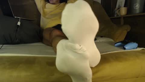 Snapshot of okayletschill chatting on 02/19/25, 10:42 okayletschill online show from 02/19/25, 10:42